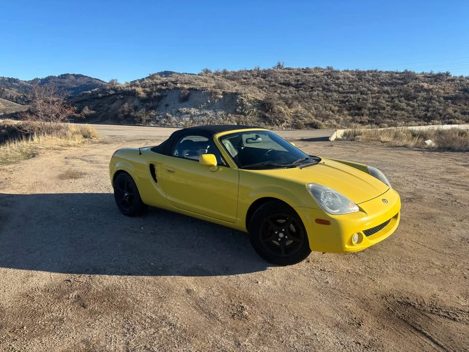 2004 Toyota MR2 Spyder/MR-S - Image 5 of 8