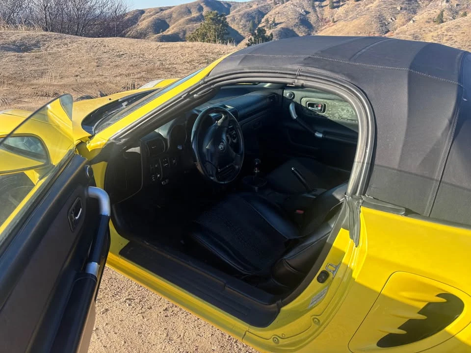 2004 Toyota MR2 Spyder/MR-S - Image 6 of 8