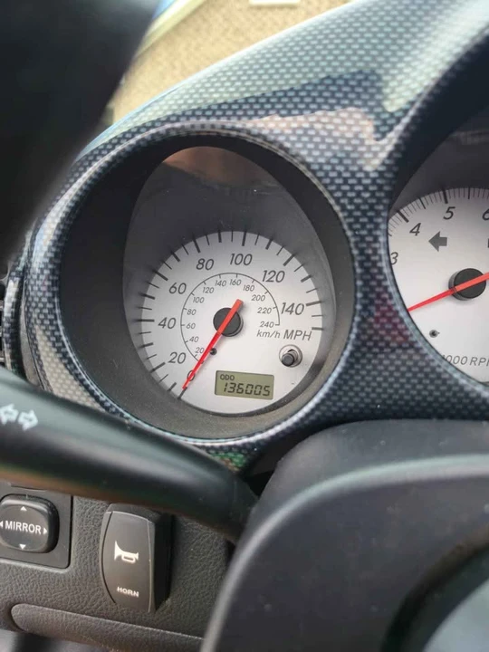 2004 Toyota MR2 Spyder/MR-S - Image 5 of 8