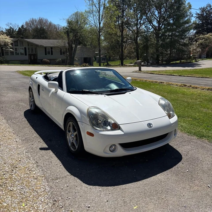 2004 Toyota MR2 Spyder/MR-S - Image 3 of 13