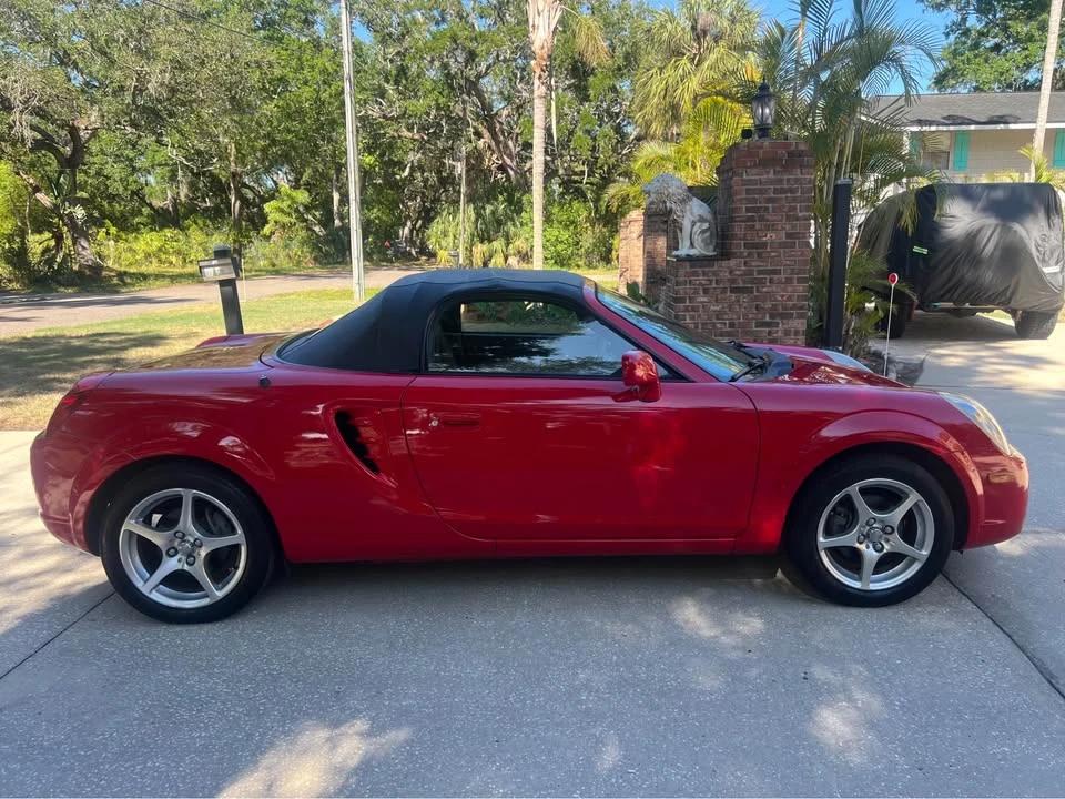 2004 Toyota MR2 Spyder/MR-S - Image 6 of 19