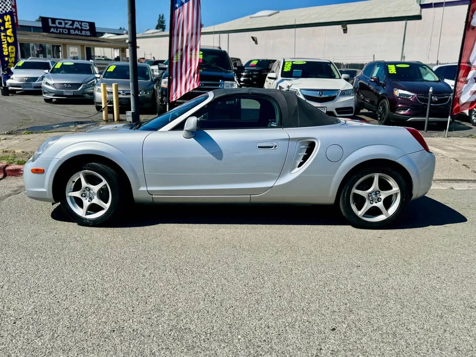 2004 Toyota MR2 Spyder/MR-S - Image 9 of 20