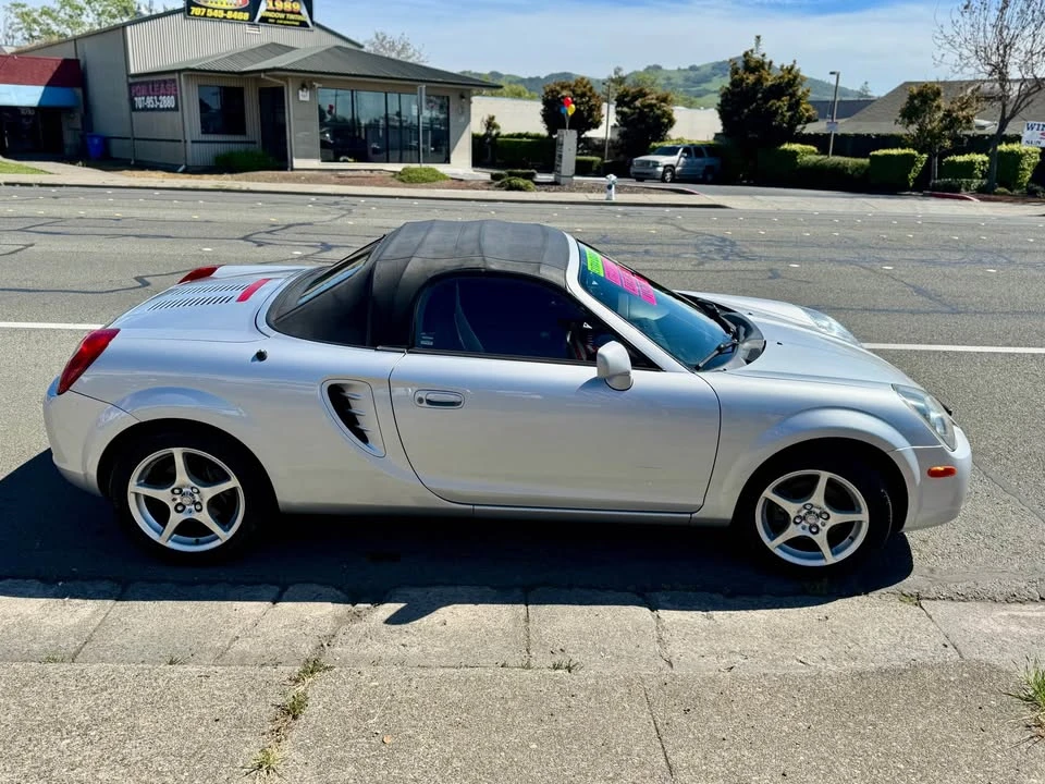 2004 Toyota MR2 Spyder/MR-S - Image 4 of 20