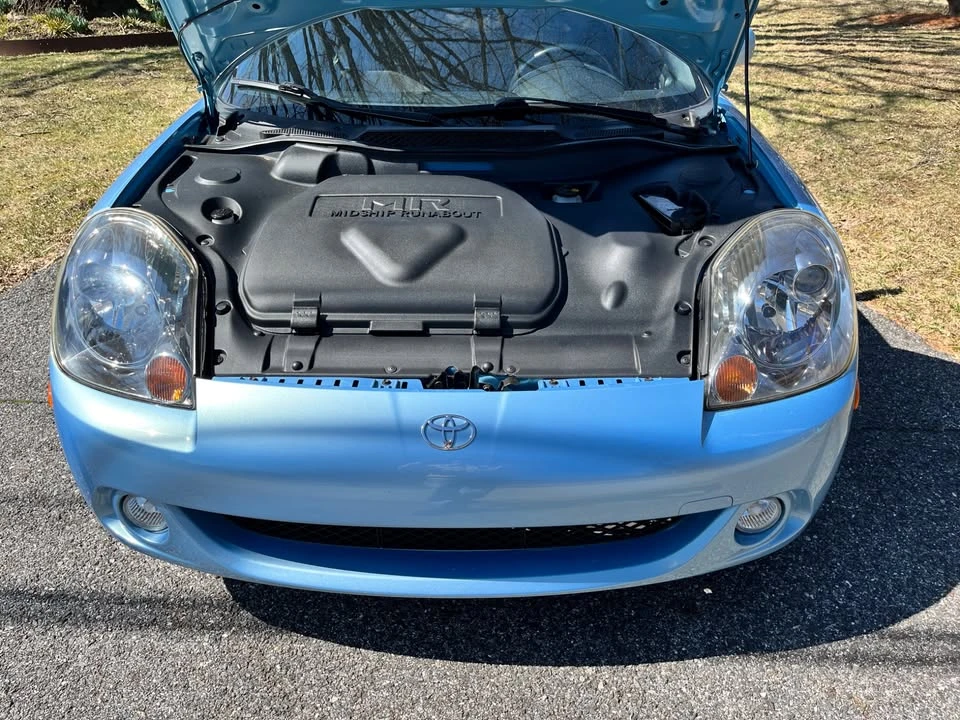 2004 Toyota MR2 Spyder/MR-S - Image 5 of 8