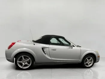 2004 Toyota MR2 Spyder/MR-S - Image 2 of 16