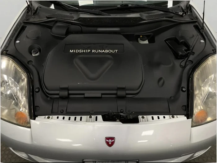 2004 Toyota MR2 Spyder/MR-S - Image 11 of 16