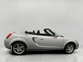 2004 Toyota MR2 Spyder/MR-S - Image 3 of 16