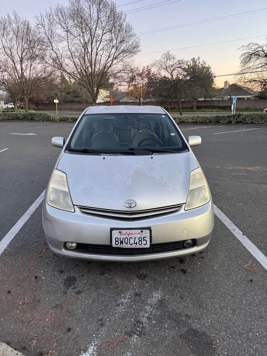 2004 Toyota Prius 2nd Gen - Image 8 of 10
