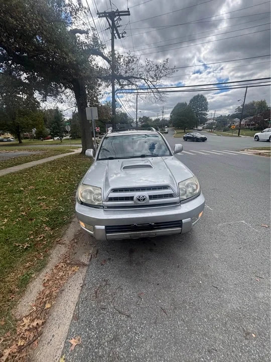 2004 Toyota 4Runner 4th Gen - Image 2 of 5