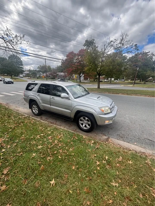 2004 Toyota 4Runner 4th Gen - Image 3 of 5