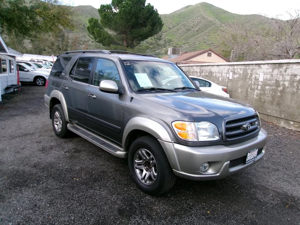 2004 Toyota Sequoia 1st Gen - Image 12 of 20