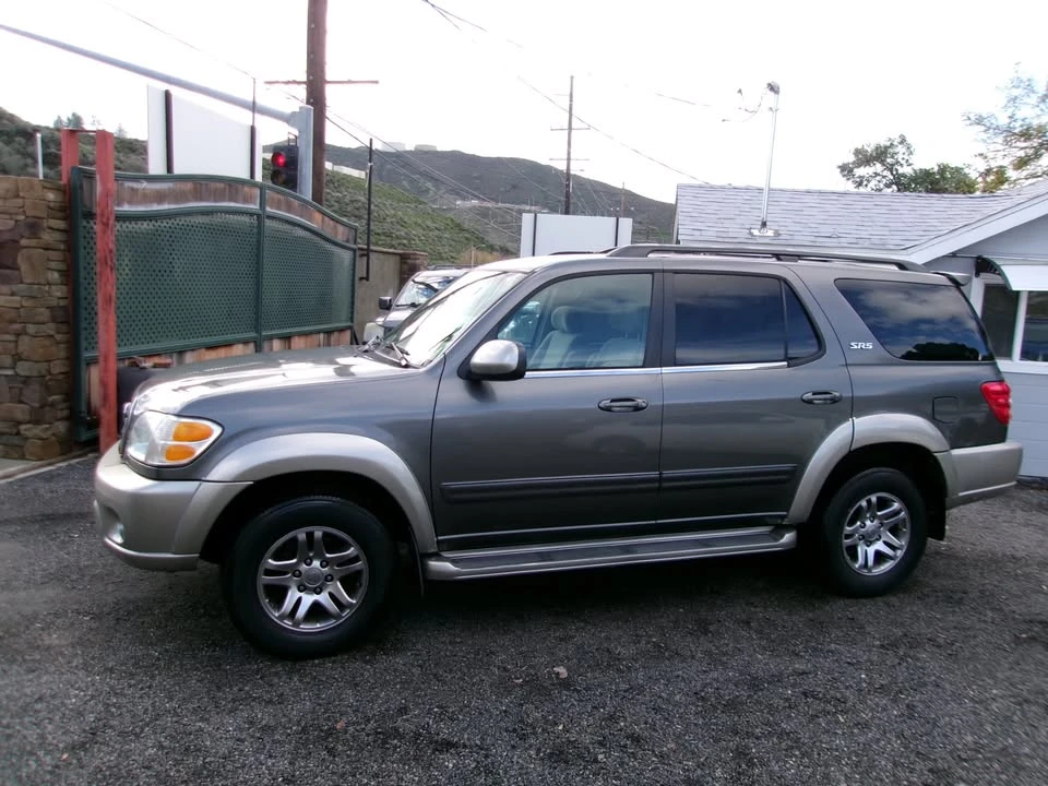 2004 Toyota Sequoia 1st Gen - Image 3 of 20