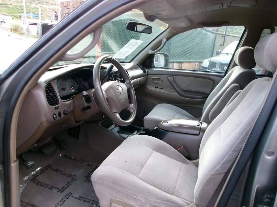 2004 Toyota Sequoia 1st Gen - Image 18 of 20