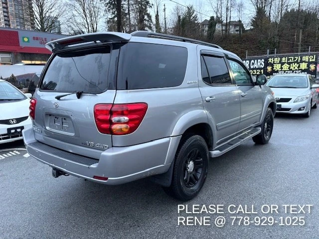 2004 Toyota Sequoia 1st Gen - Image 5 of 16