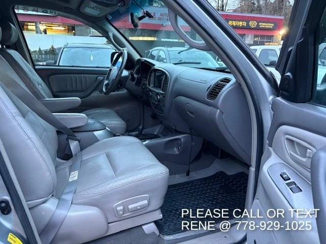 2004 Toyota Sequoia 1st Gen - Image 8 of 16