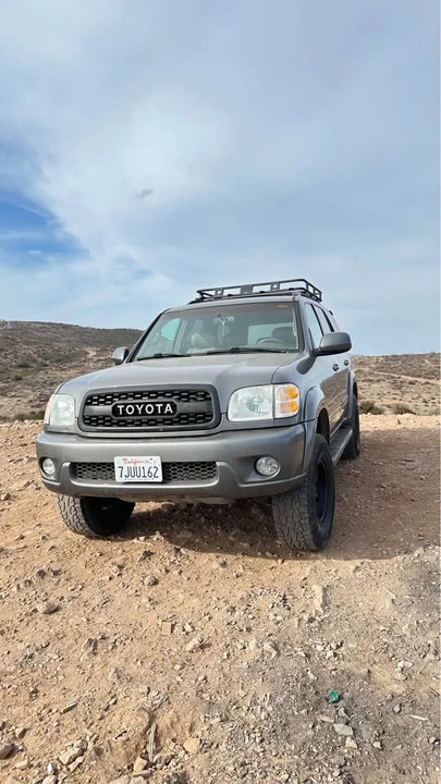 2004 Toyota Sequoia 1st Gen - Image 4 of 13