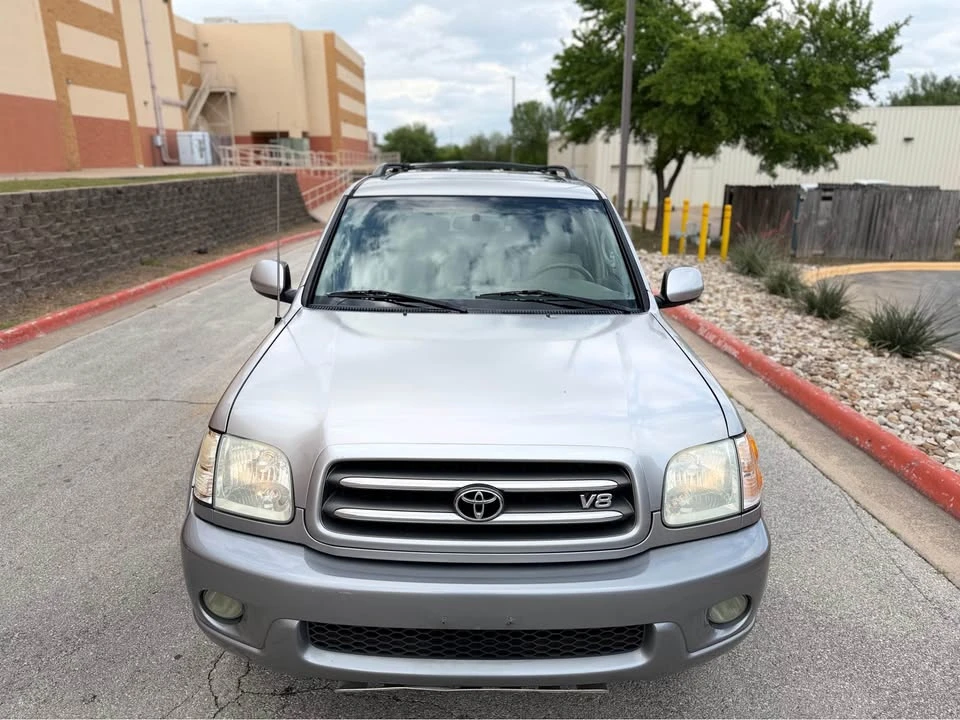 2004 Toyota Sequoia 1st Gen - Image 2 of 20