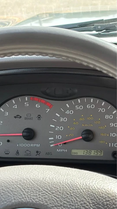 2004 Toyota Sequoia 1st Gen - Image 16 of 20