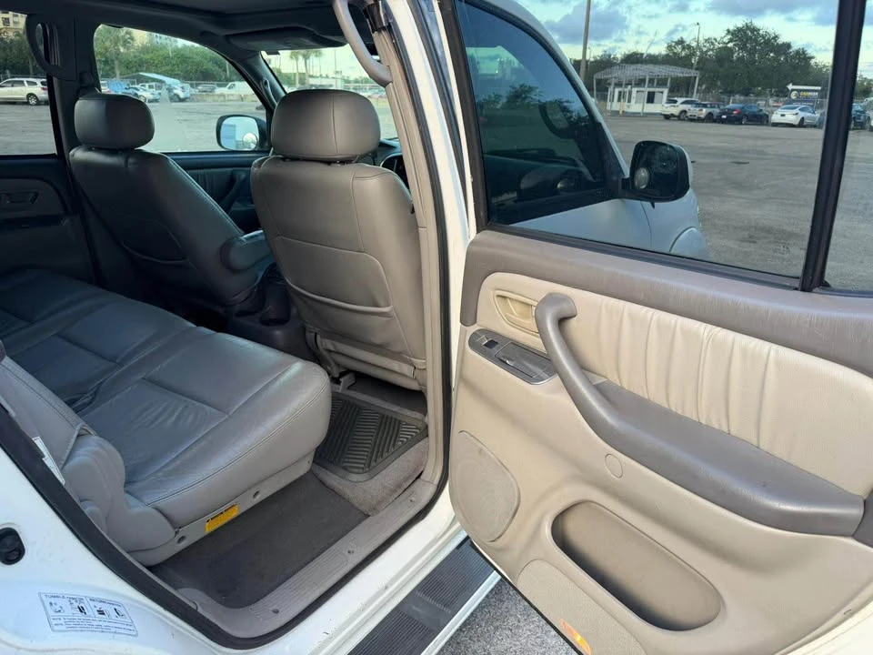 2004 Toyota Sequoia 1st Gen - Image 7 of 13
