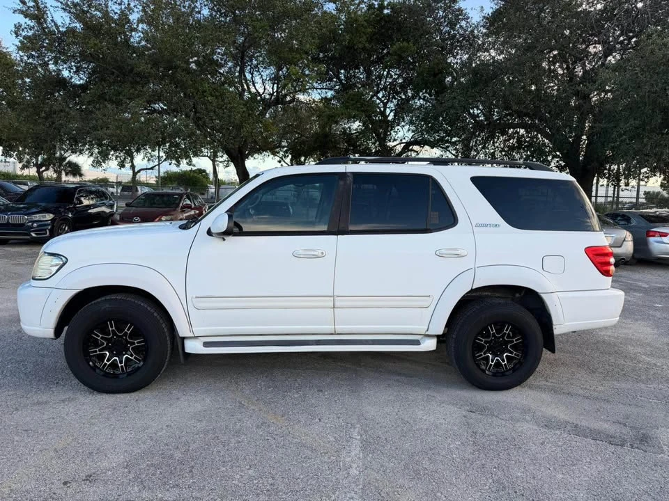 2004 Toyota Sequoia 1st Gen - Image 13 of 13