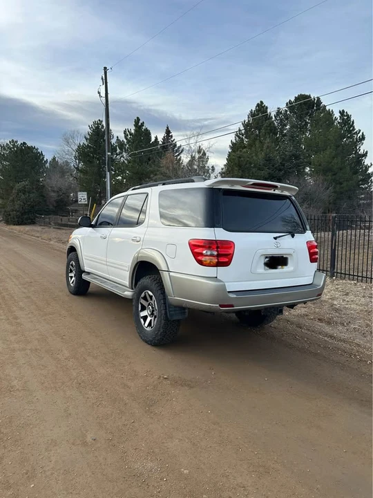 2004 Toyota Sequoia 1st Gen - Image 18 of 19