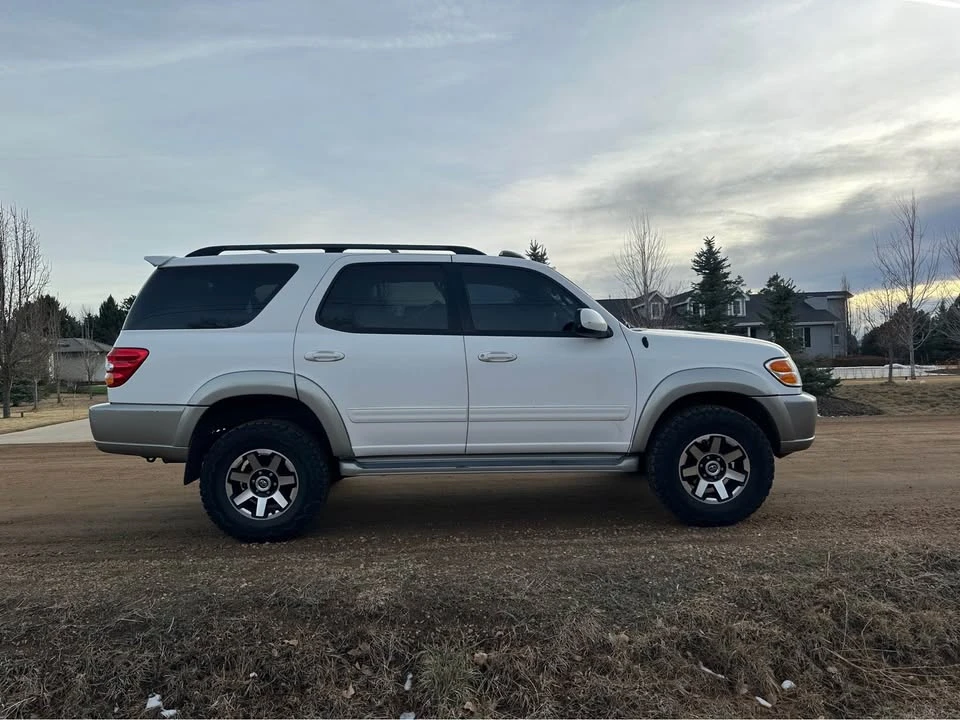 2004 Toyota Sequoia 1st Gen - Image 6 of 19