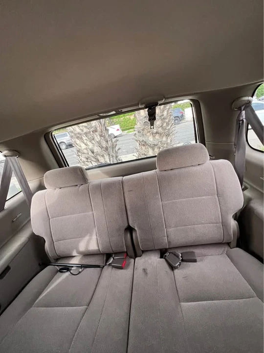2004 Toyota Sequoia 1st Gen - Image 6 of 10