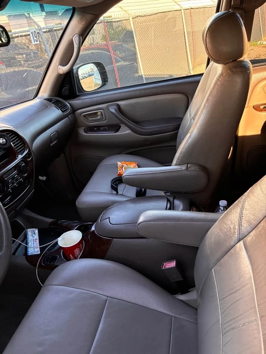 2004 Toyota Sequoia 1st Gen - Image 10 of 14