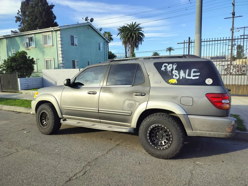 2004 Toyota Sequoia 1st Gen - Image 6 of 6