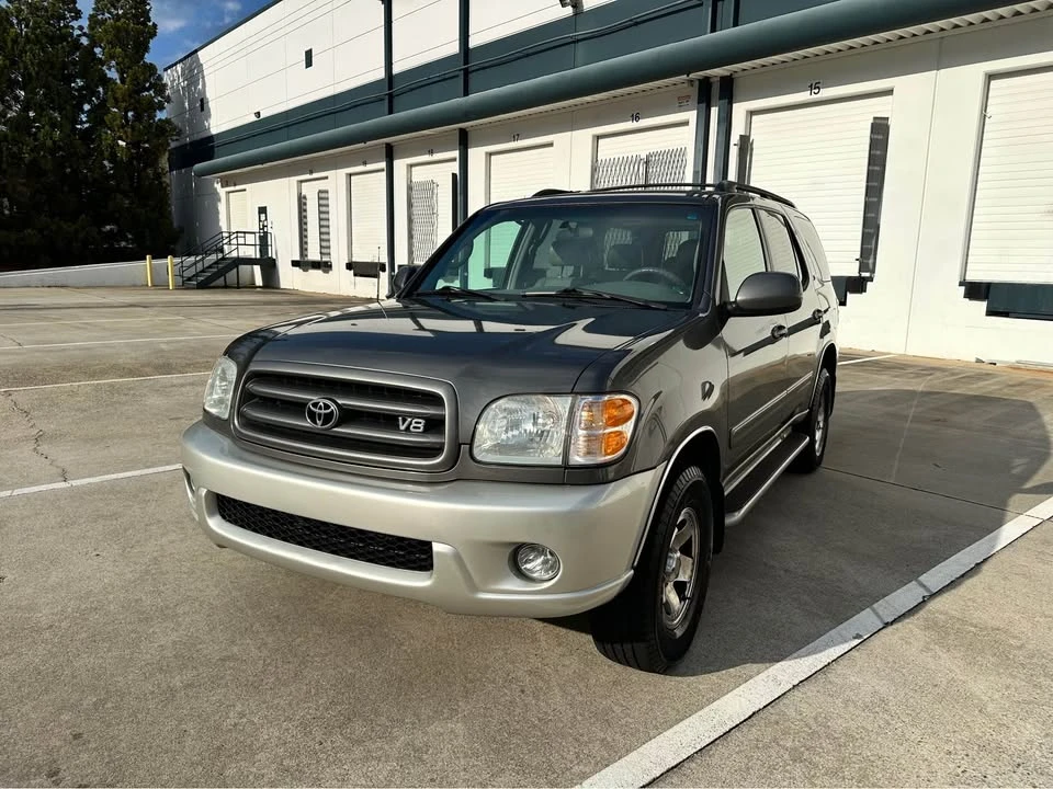 2004 Toyota Sequoia 1st Gen - Image 16 of 19