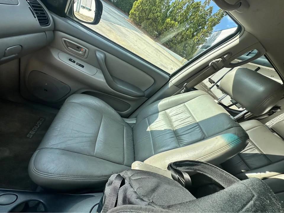 2004 Toyota Sequoia 1st Gen - Image 12 of 19