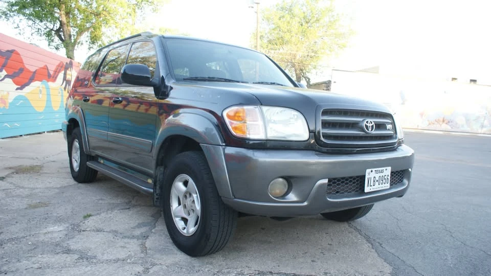 2004 Toyota Sequoia 1st Gen - Image 6 of 20