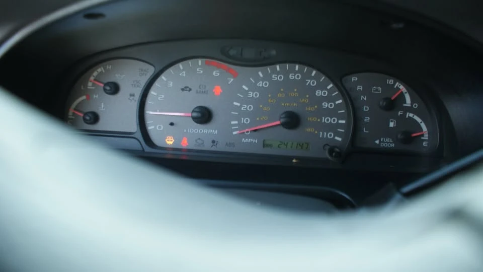 2004 Toyota Sequoia 1st Gen - Image 16 of 20