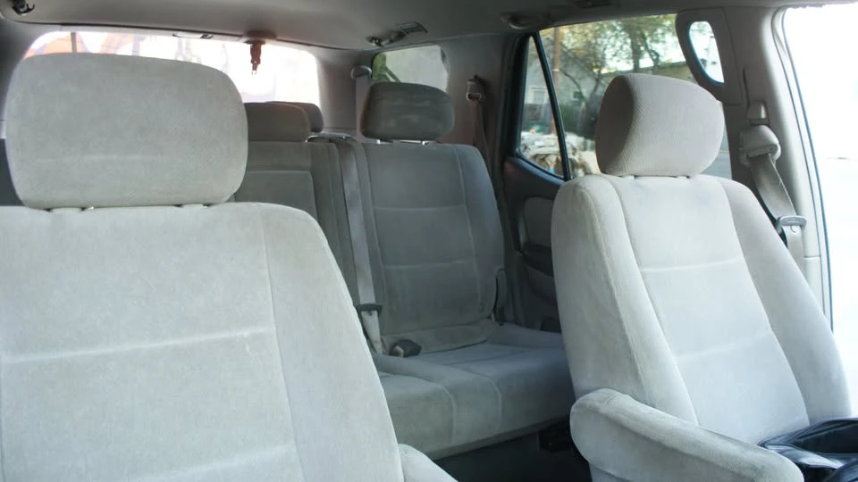 2004 Toyota Sequoia 1st Gen - Image 18 of 20