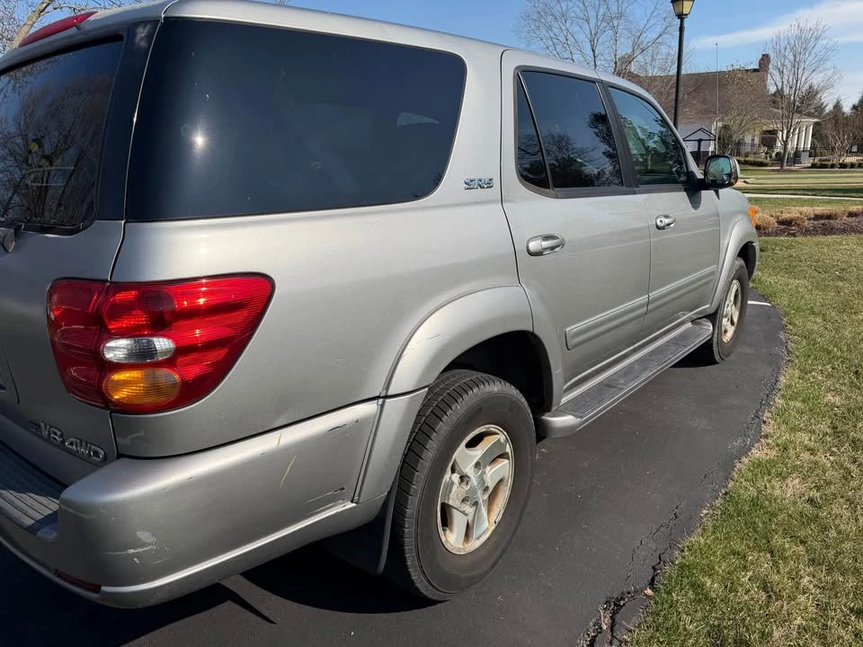 2004 Toyota Sequoia 1st Gen - Image 3 of 20