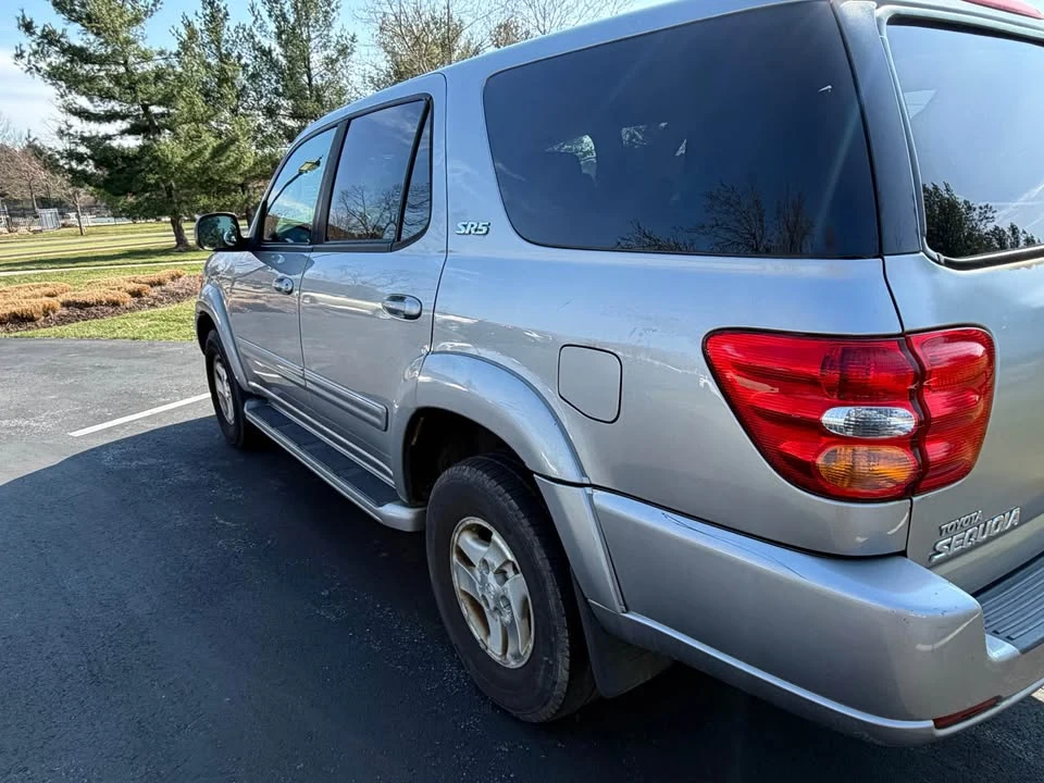 2004 Toyota Sequoia 1st Gen - Image 4 of 20