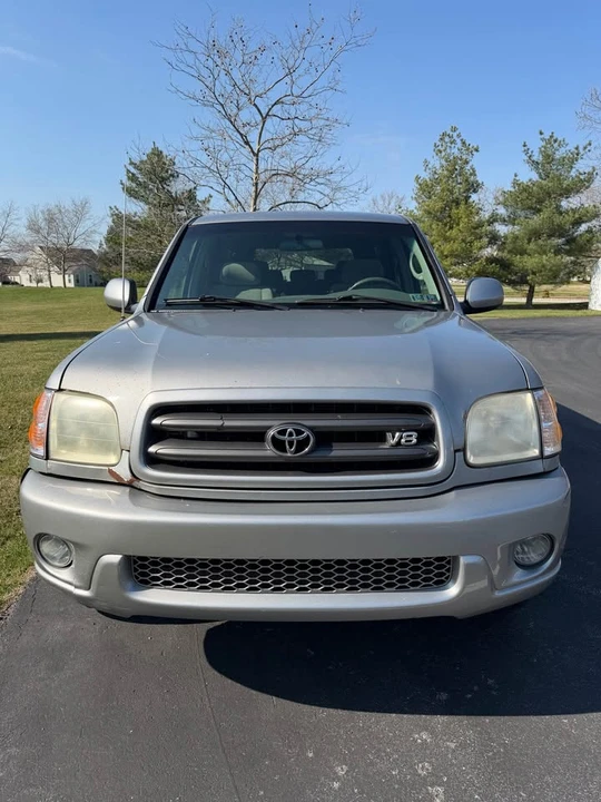 2004 Toyota Sequoia 1st Gen - Image 2 of 20