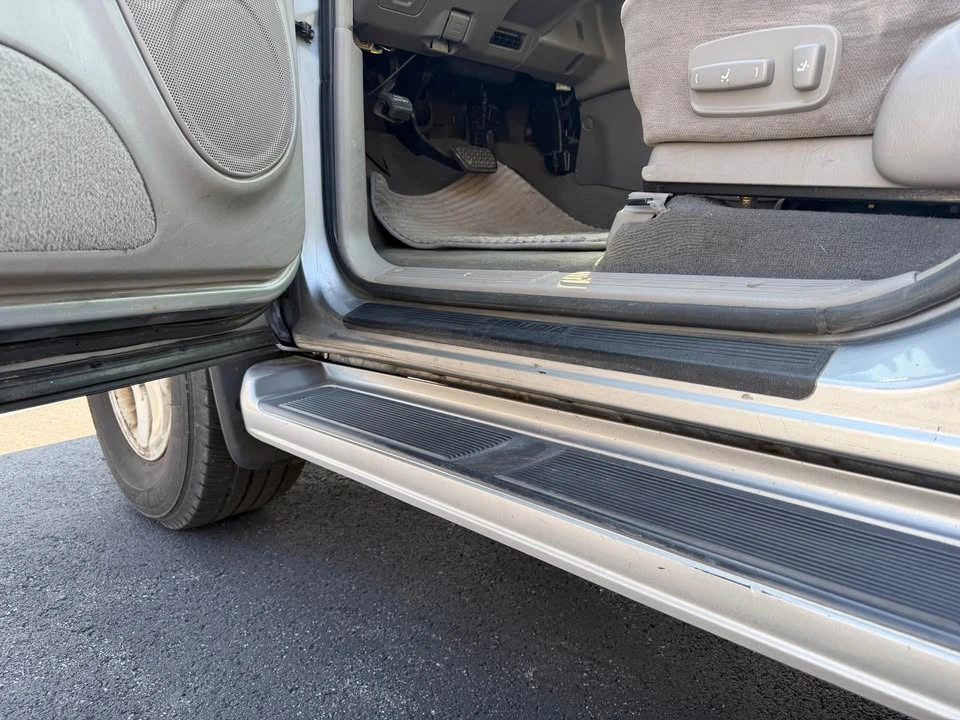 2004 Toyota Sequoia 1st Gen - Image 10 of 20