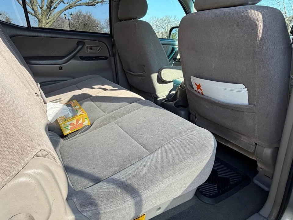 2004 Toyota Sequoia 1st Gen - Image 14 of 20