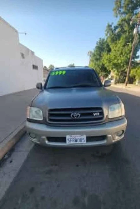 2004 Toyota Sequoia 1st Gen - Image 2 of 12