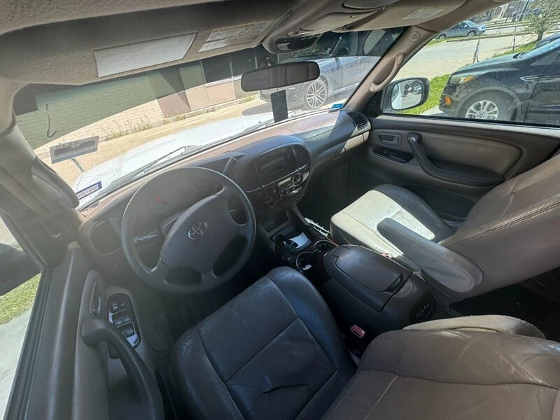 2004 Toyota Sequoia 1st Gen - Image 2 of 20