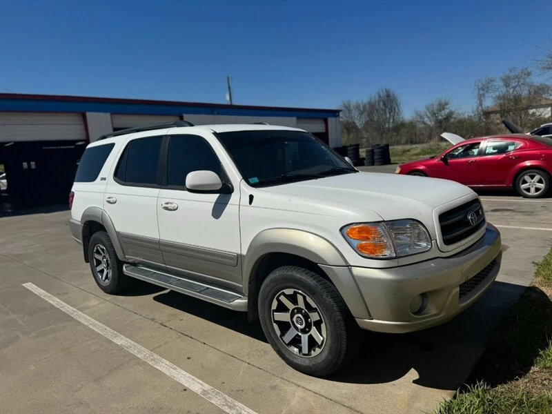 2004 Toyota Sequoia 1st Gen - Image 5 of 20