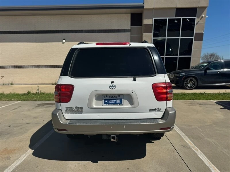 2004 Toyota Sequoia 1st Gen - Image 11 of 20