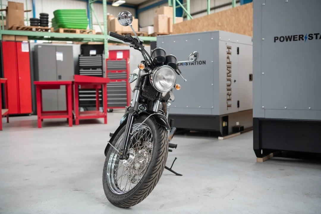 2004 Triumph New Bonneville - Image 8 of 30