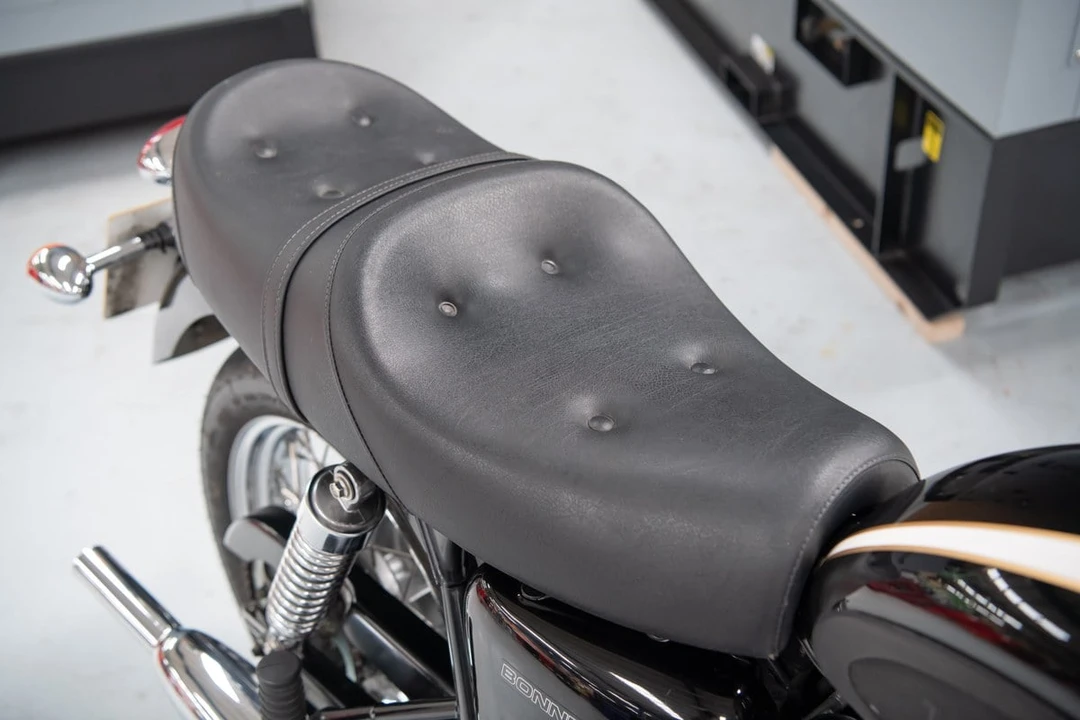 2004 Triumph New Bonneville - Image 21 of 30