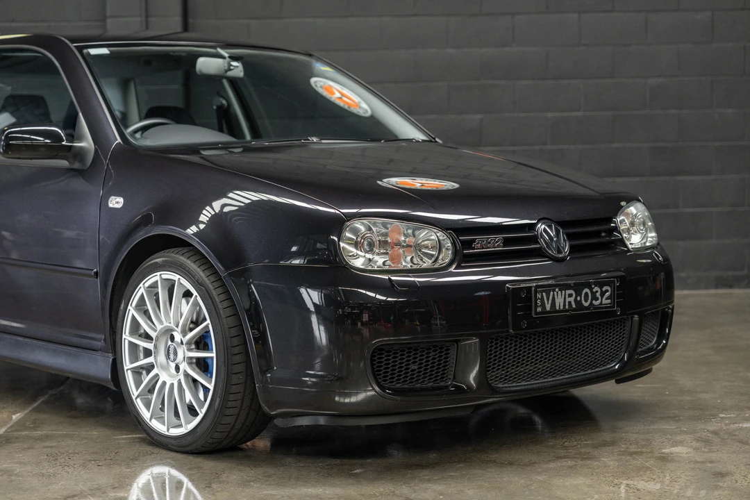 2004 Volkswagen R32 Mk4 - Image 26 of 31
