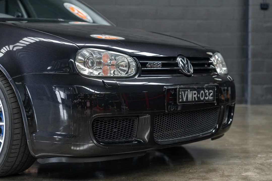 2004 Volkswagen R32 Mk4 - Image 28 of 31