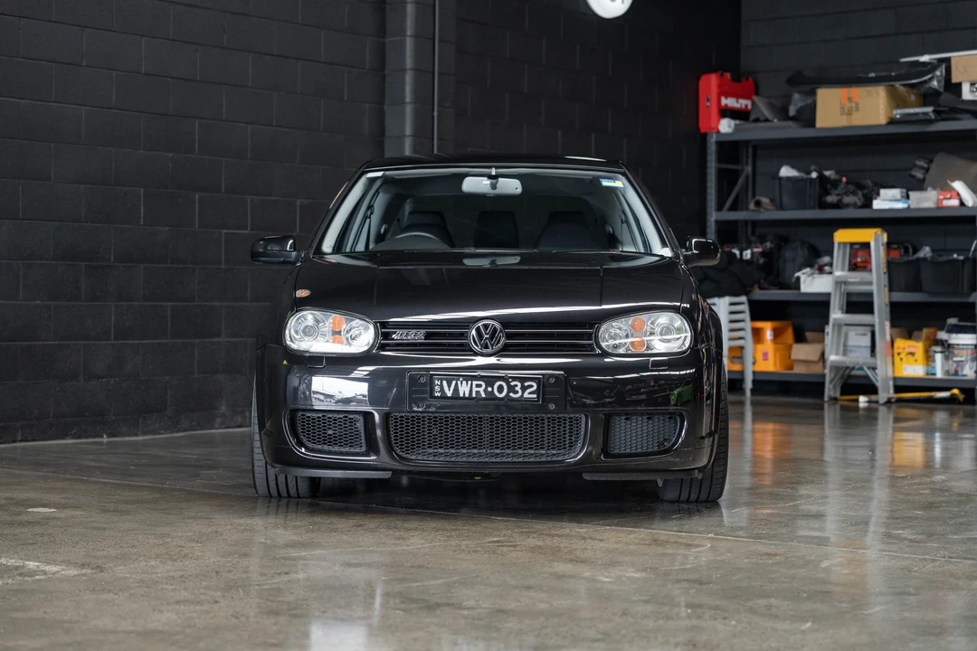 2004 Volkswagen R32 Mk4 - Image 11 of 31