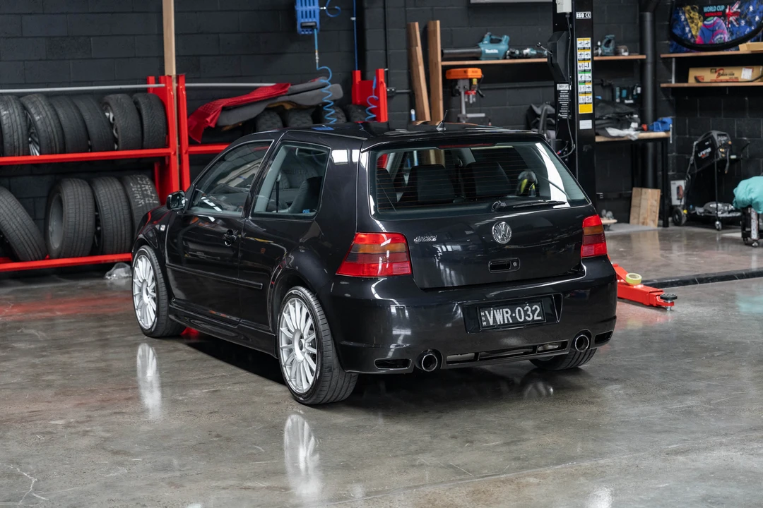 2004 Volkswagen R32 Mk4 - Image 6 of 31