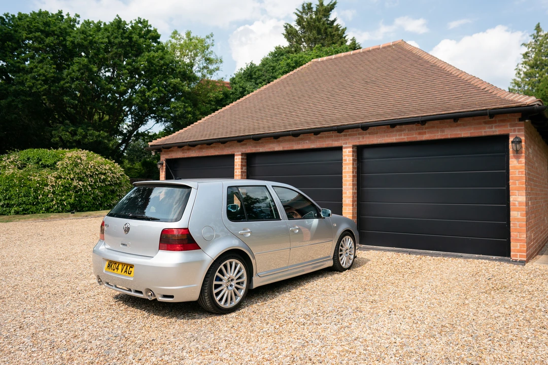 2004 Volkswagen R32 Mk4 - Image 15 of 31